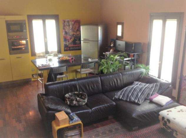 Appartamento di 75 msup2 con 2 locali in affitto a Bologna