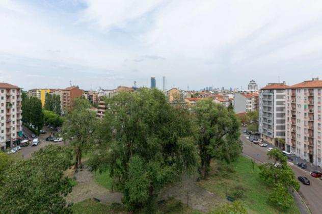 Appartamento di 79 msup2 con 2 locali in vendita a Milano