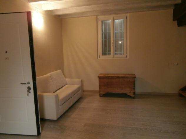 Appartamento di 80 msup2 con 3 locali in affitto a Brescia