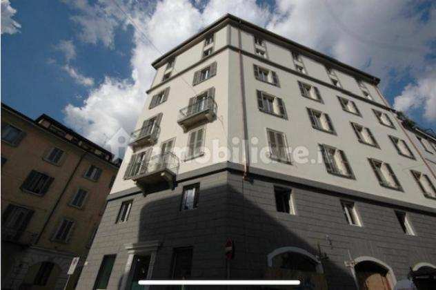 Appartamento di 85 msup2 con 3 locali in affitto a Milano