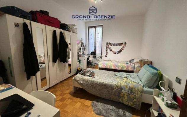 Appartamento di 85 msup2 con 3 locali in affitto a Parma