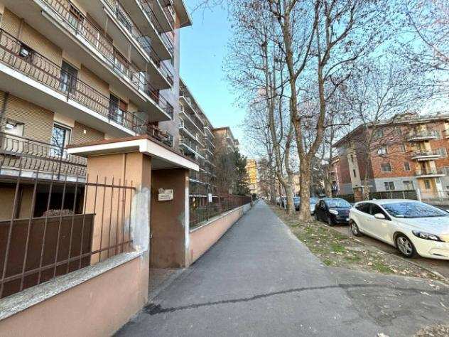 Appartamento di 86 msup2 con 4 locali in affitto a Novara