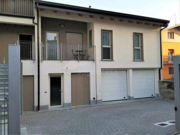 Appartamento di 90 msup2 con 3 locali e box auto in vendita a Pianico