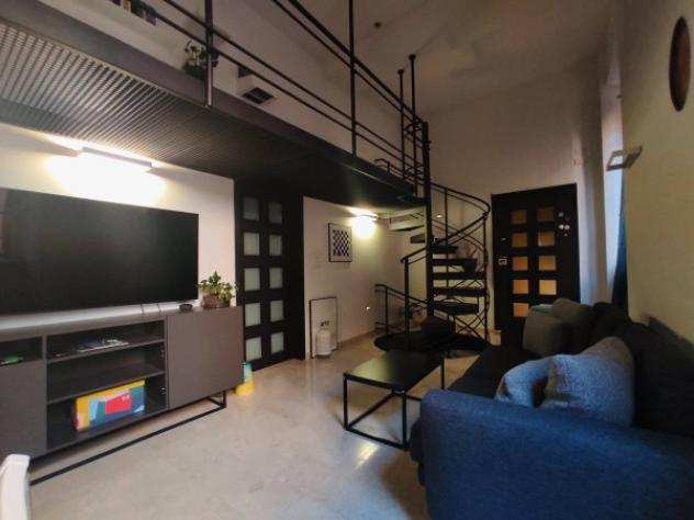 Appartamento di 90 msup2 con 3 locali in affitto a Bologna