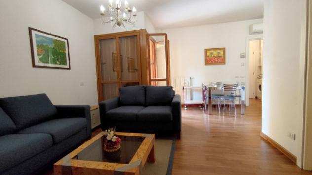 Appartamento di 90 msup2 con 3 locali in affitto a Riccione