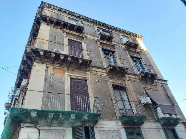 Appartamento di 90 msup2 con 3 locali in vendita a Catania