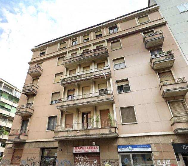 Appartamento di 90 msup2 con 3 locali in vendita a Milano