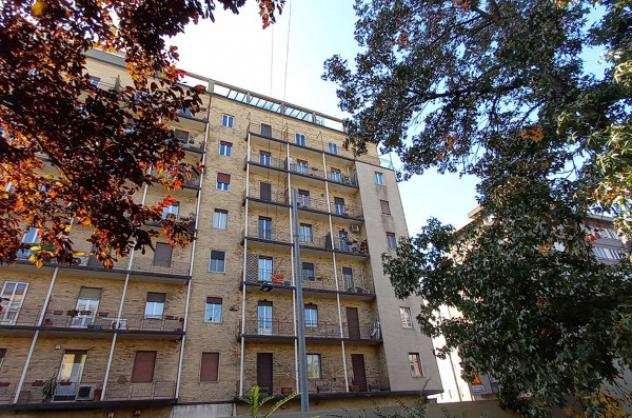Appartamento di 91 msup2 con 3 locali in vendita a Milano