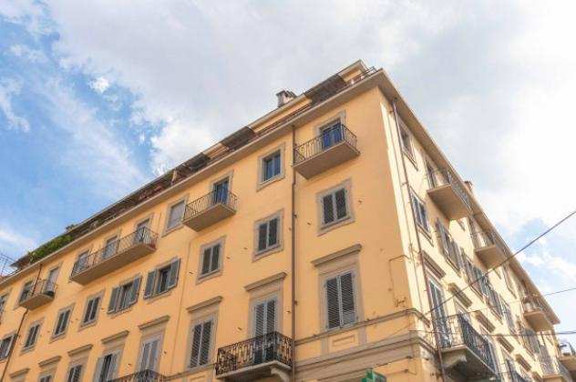 Appartamento di 94 msup2 con 4 locali in vendita a Torino