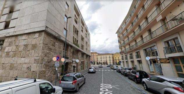 Appartamento in affitto a Avellino - 5 locali 120mq