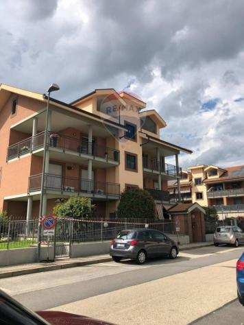 Appartamento in affitto a Beinasco - 5 locali 120mq