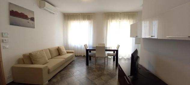Appartamento in affitto a LIDO DI CAMAIORE - Camaiore 90 mq Rif 1135424
