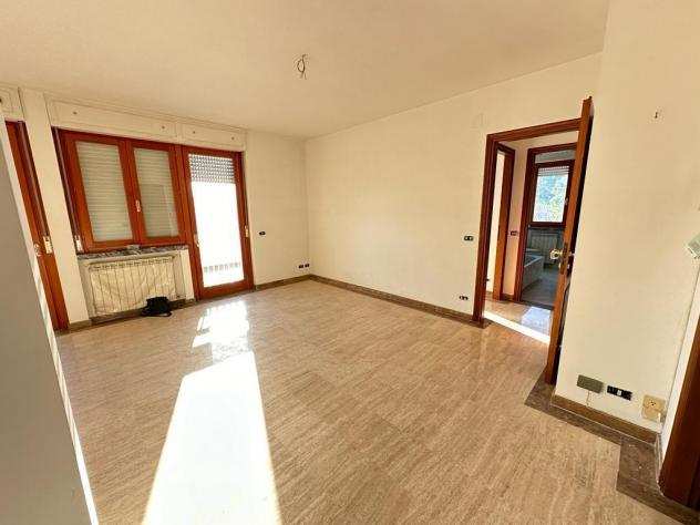 Appartamento in affitto a Marina di Carrara - Carrara 76 mq Rif 1234136