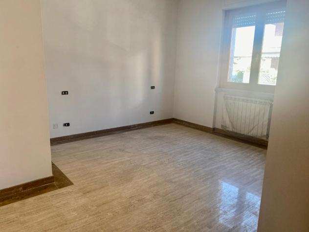 Appartamento in affitto a MARINA DI CARRARA - Carrara 90 mq Rif 1188348