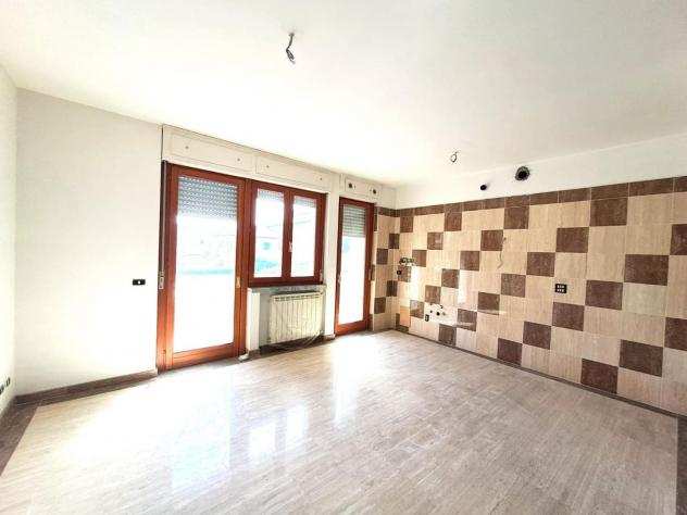Appartamento in affitto a MARINA DI CARRARA - Carrara 90 mq Rif 1190341