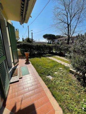 Appartamento in affitto a Marina di Massa - Massa 70 mq Rif 1013933