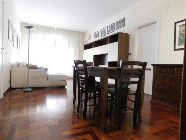 Appartamento in affitto a Palermo - 3 locali 75mq