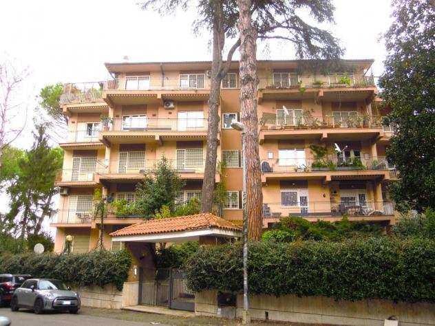 Appartamento in affitto a Roma - 4 locali 170mq