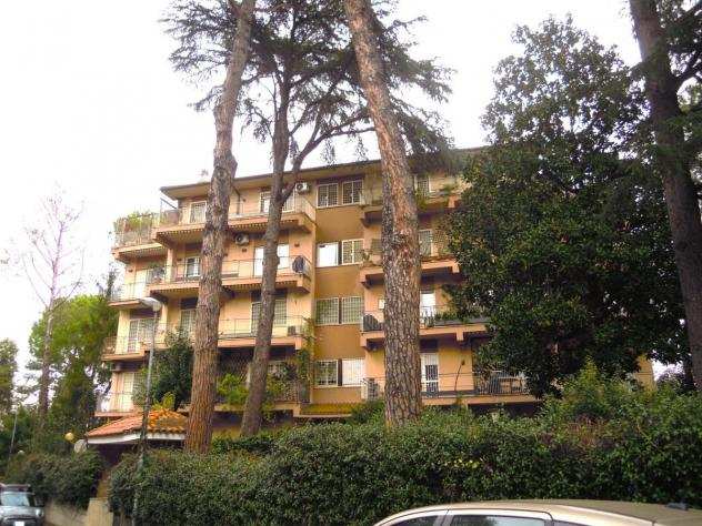 Appartamento in affitto a Roma - 4 locali 170mq