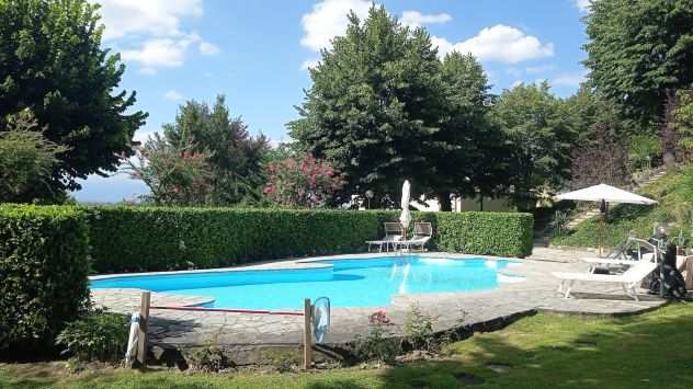 APPARTAMENTO IN PRECOLLINA CON PARCO E PISCINA