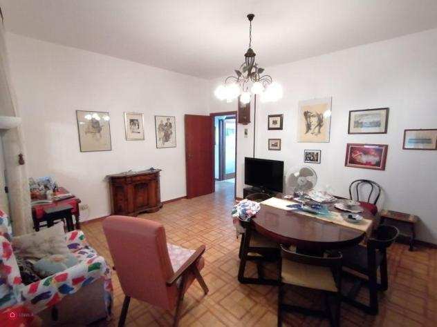 Appartamento in vendita a Avenza - Carrara 112 mq Rif 1177858