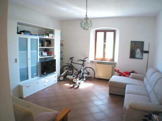 Appartamento in vendita a AVENZA - Carrara 120 mq Rif 1128184
