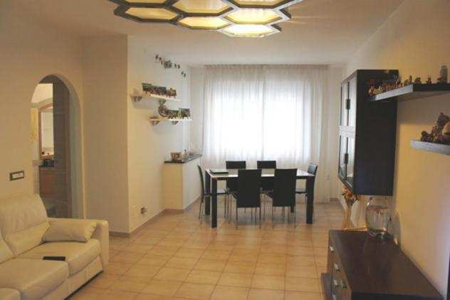 Appartamento in vendita a AVENZA - Carrara 85 mq Rif 447155