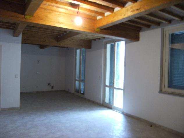 Appartamento in vendita a CAMPO - San Giuliano Terme 70 mq Rif 209957