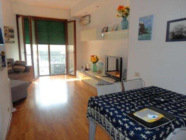 Appartamento in vendita a Carrara 100 mq Rif 1038739