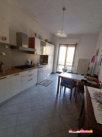 Appartamento in vendita a Carrara 100 mq Rif 1096514