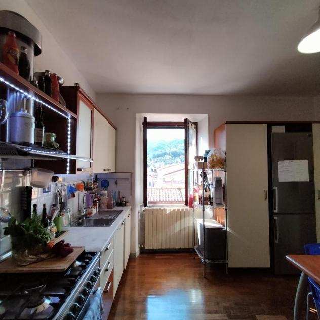 Appartamento in vendita a Carrara 100 mq Rif 1151684