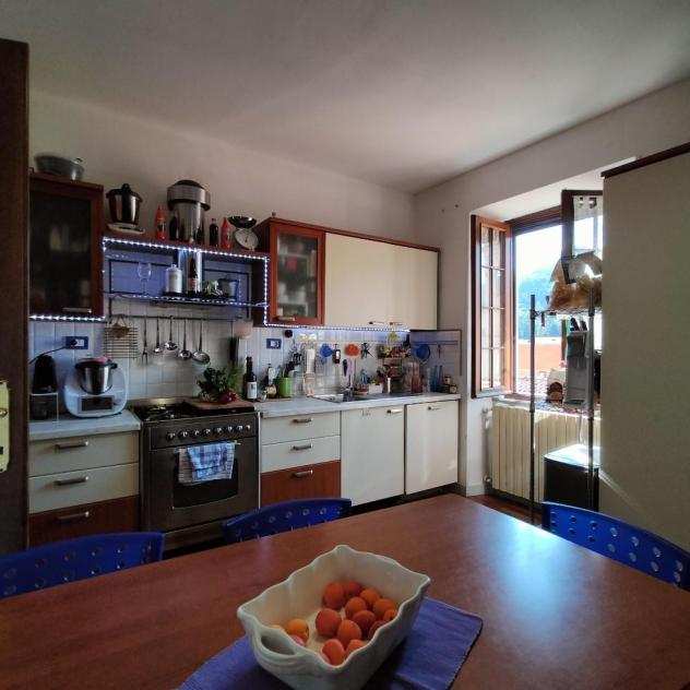 Appartamento in vendita a Carrara 100 mq Rif 1151684
