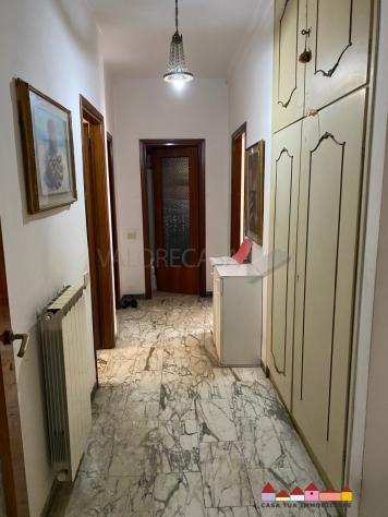 Appartamento in vendita a Carrara 120 mq Rif 1148064