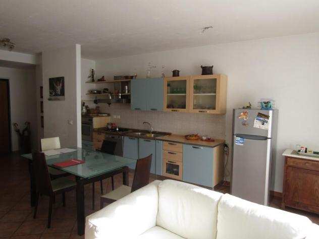 Appartamento in vendita a Carrara 90 mq Rif 949806