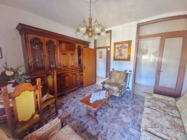 Appartamento in vendita a Castelfiorentino 101 mq Rif 1143955