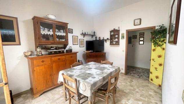 Appartamento in vendita a Castelfiorentino - 4 locali 96mq