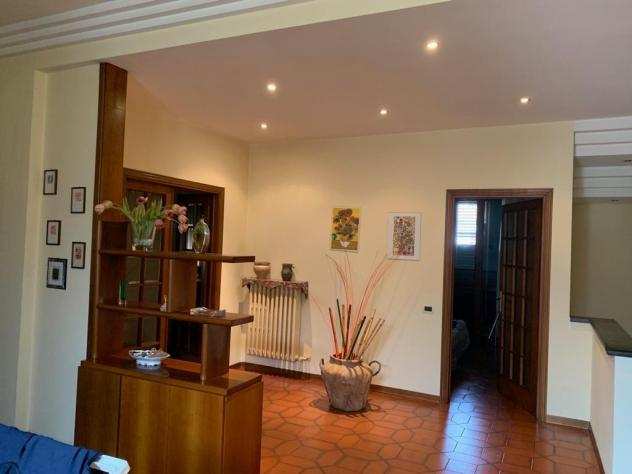 Appartamento in vendita a Castelfranco di Sotto 150 mq Rif 1031038