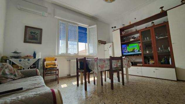 Appartamento in vendita a CECINA MARINA - Cecina 85 mq Rif 1151656