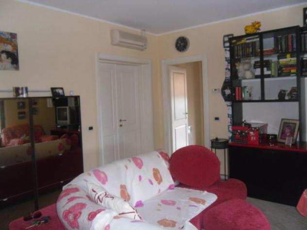 Appartamento in vendita a CERVAIOLO - Montignoso 120 mq Rif AP MONTI 250