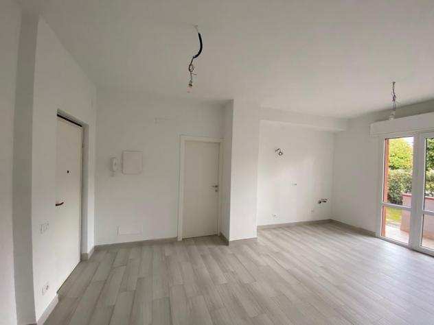 Appartamento in vendita a CINQUALE - Montignoso 75 mq Rif 1122589