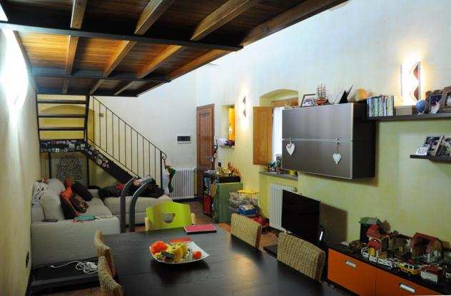 Appartamento in vendita a Colle di Val dElsa 116 mq Rif 863350