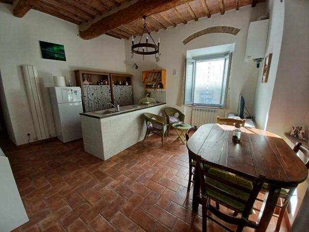 Appartamento in vendita a Colle di Val dElsa 70 mq Rif 1089935