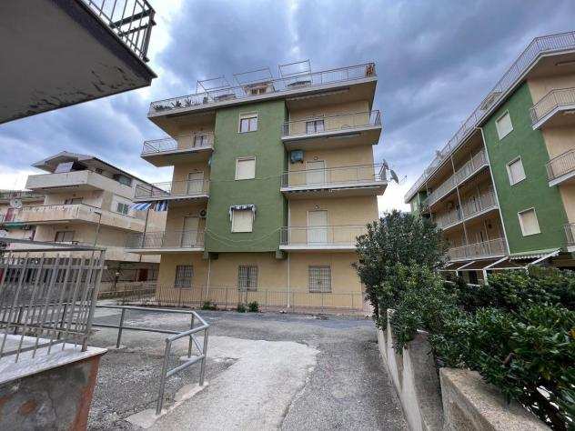 Appartamento in vendita a Falconara Albanese - 3 locali 112mq