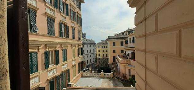 Appartamento in vendita a Genova, Centro