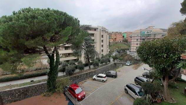 Appartamento in vendita a Genova, Quinto