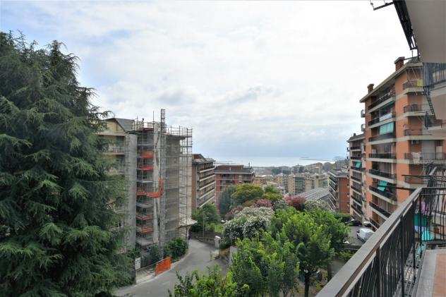 Appartamento in vendita a Genova, Sestri Ponente