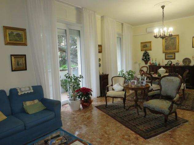 Appartamento in vendita a Livorno 175 mq Rif 1232317