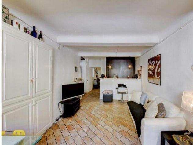 Appartamento in vendita a Lucca 70 mq Rif 1083552