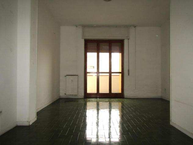 Appartamento in vendita a MARINA DI CARRARA - Carrara 105 mq Rif 1228574
