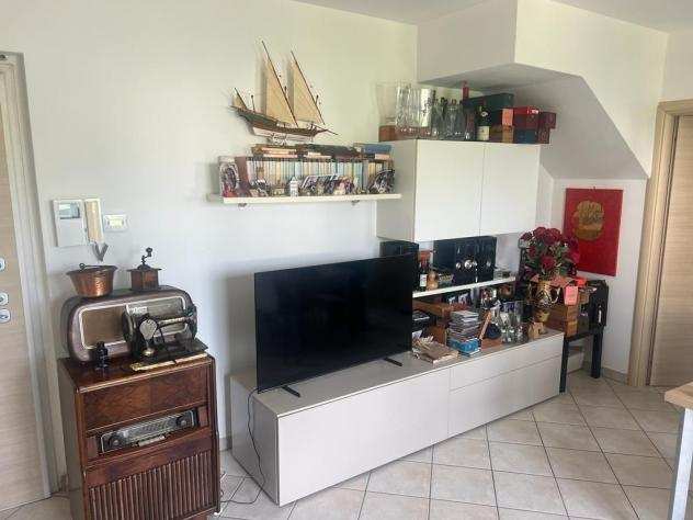 Appartamento in vendita a MARINA DI CARRARA - Carrara 78 mq Rif 1226271